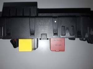 Saab 9-3 (2002–2014) Kaitsmekarp salongis 519161301 - 3