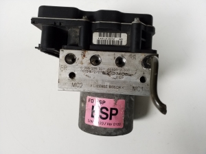 Hyundai i30 (2007–2011) ABS Steuergerät 589202L500 - 2