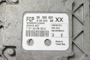 Opel Astra H (2004–2010) Engine control unit 55355631 - 2