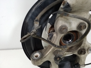 LEXUS GS (2011–2017) Front wheel hub 43211 - 2