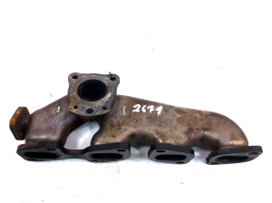   Exhaust manifold 