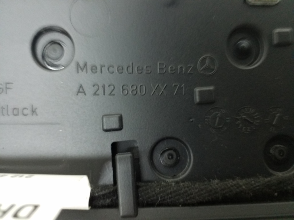 MERCEDES-BENZ E-Class W212/S212/C207/A207 (2009-2016) Отделочный щит панели  A2126801071 20975663