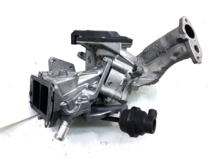  EGR valve 