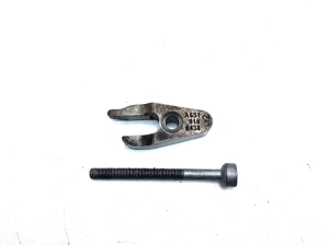 Mercedes Benz B-Class 246 (2011–2017) Einspritzdüsenhalter A6510160438 - 2