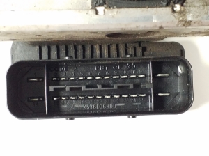Suzuki Grand Vitara II (2005–2015) ABS Steuergerät X2T38371M1 - 4