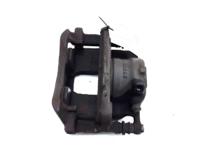 Mercedes Benz B-Class 246 (2011–2017) Brake caliper A0004216881 - 2