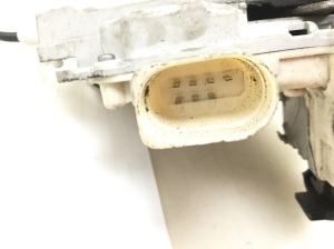 AUDI A6 C6 (2004–2011) Rear side door lock 4F0839016 - 2