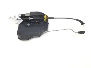 Front door lock - 7202146