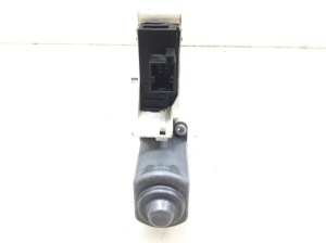  Rear side door window motor 