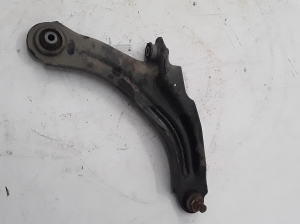   Front control arm  - 545049968R 
