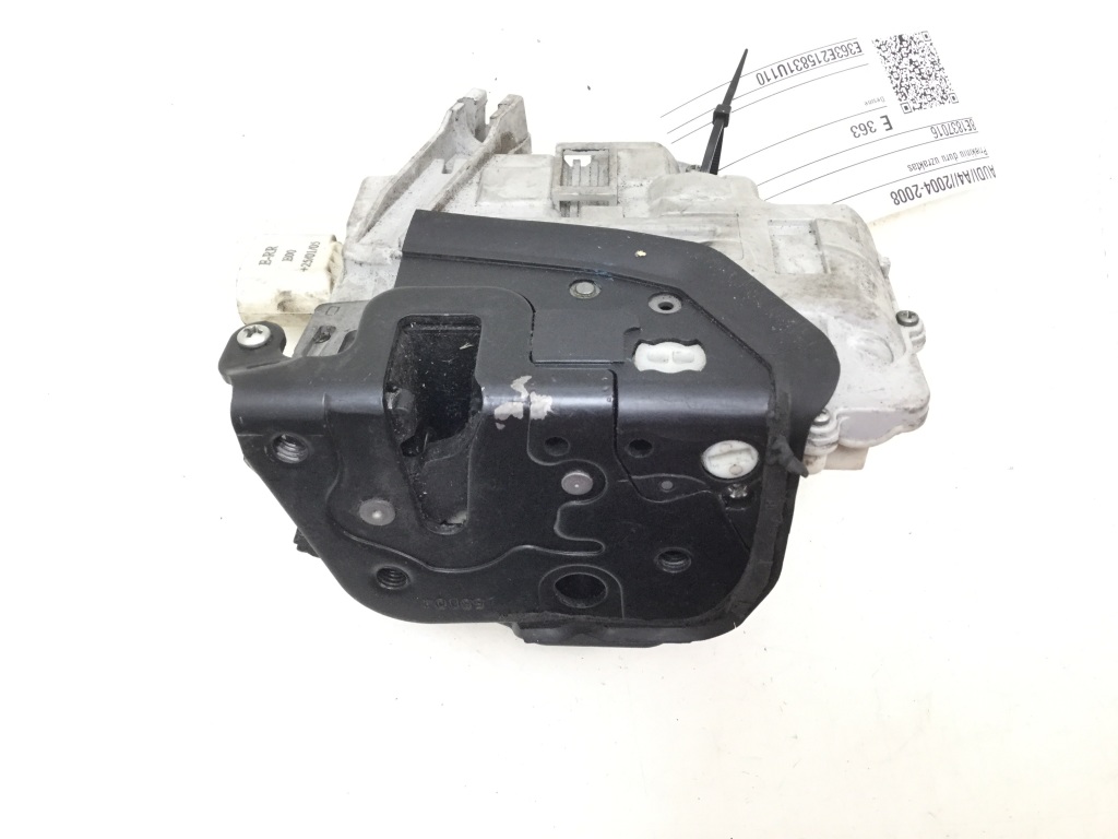 AUDI A4 B7/8E (2004-2008) Замок двери передний правый 8E1837016 25113352