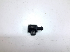 Mercedes Benz B-Class 246 (2011–2017) Airbag sensor A1668210151 - 2