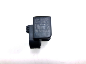 Mercedes Benz B-Class 246 (2011–2017) Airbag sensor A1668210151 - 3