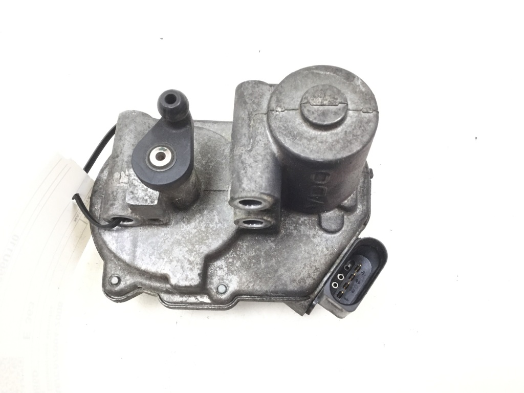 Used AUDI A6 Intake manifold valve motor 059129086D