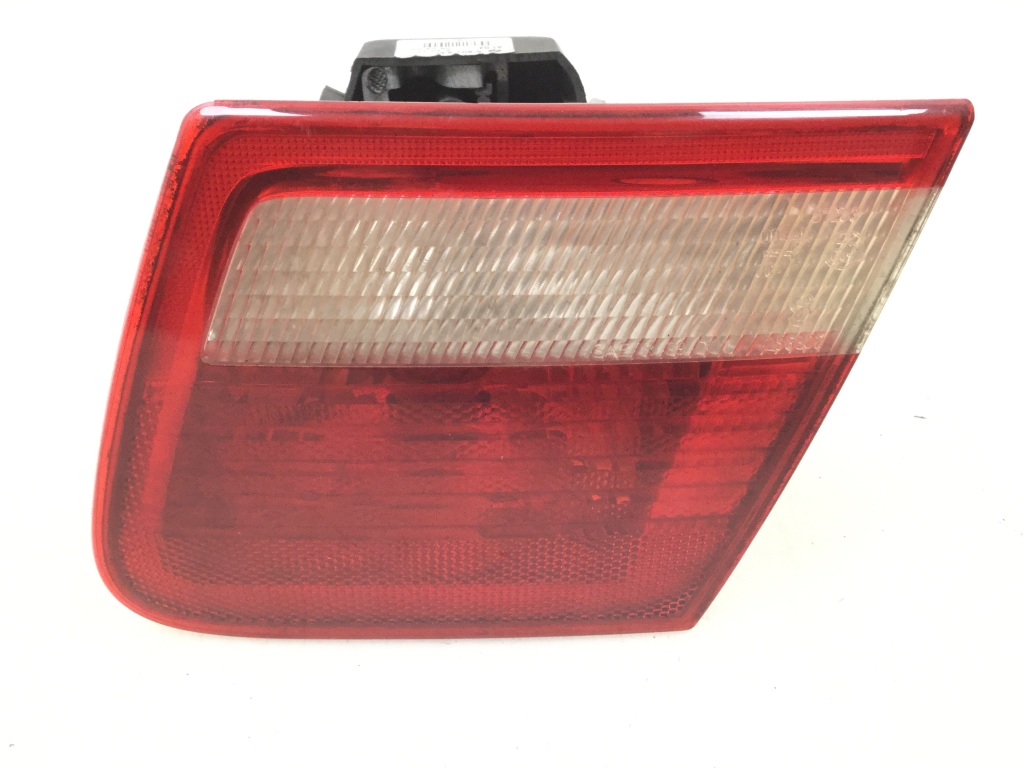 BMW 3 Series E46 (1997-2006) Right Side Tailgate Taillight 25113328