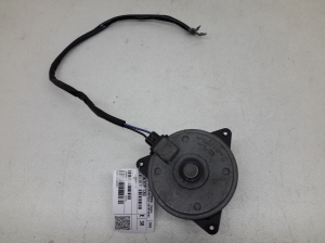 Dzesēšanas ventilatora motors - 163630R030