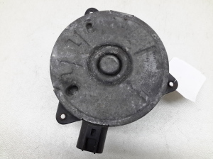 Cooling fan motor - 1636326070