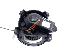 Mercedes Benz B-Class 246 (2011–2017) Heater blower motor A2469064200 - 2