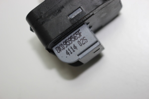 AUDI S4 (2008–2015) Mirror control switch 8K0959565F - 3
