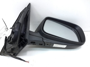  Side mirror and its details 