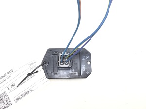 Cabin shoulder motor resistance - 