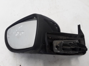  Side mirror and its details 