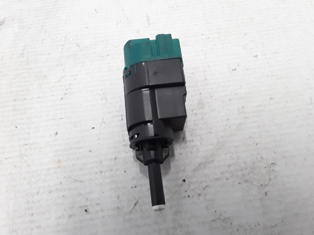 RENAULT Zoe 1 generation (2012-2023) Brake Pedal Sensor 253203383R 22383308