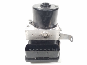ABS Steuergerät - 6789301