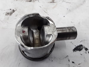  Piston and its parts 