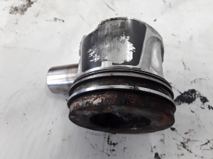 RENAULT Trafic II (2001–2014) Kolb ja selle osad 7701477817 - 2