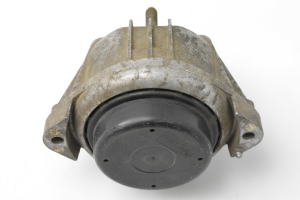 BMW 3 SERIES E90 (2004–2013) Mootoripadi 13981112 - 3