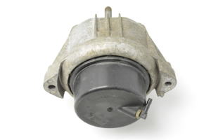BMW 3 SERIES E90 (2004–2013) Mootoripadi 13981112 - 4