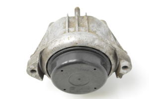 BMW 3 SERIES E90 (2004–2013) Mootoripadi 13981112 - 3