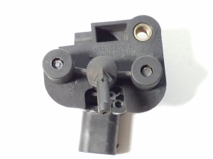 Mercedes Benz E-Class W212 (2009–2015) Sonstiger Sensor A0071530028 - 3