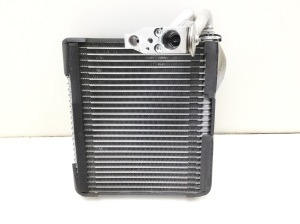  Radiator interior air conditioning 