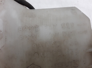 Opel Vivaro A (2001–2014) Scheibenwaschbehälter vorne 8200207532 - 4
