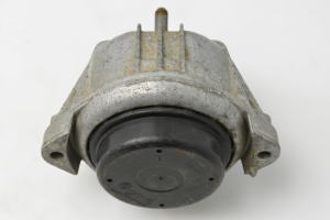 BMW 3 SERIES E90 (2004–2013) Mootoripadi 13981112 - 3