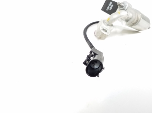 Mercedes Benz E-Class W212 (2009–2015) Air conditioner hose valve A2128309300 - 2