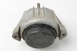 BMW 3 SERIES E90 (2004–2013) Mootoripadi 13981112 - 2