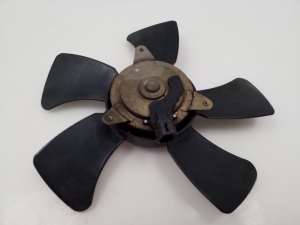  Cooling fan motor 