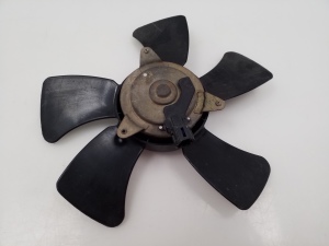  Cooling fan motor 