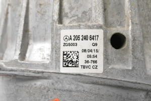 Mercedes Benz C-Class 205 (2014–2021) Mootoripadi A2052406417 - 4