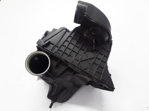 RENAULT Scenic (2016–2026) Luftfiltergehäuse 8201421455 - 2