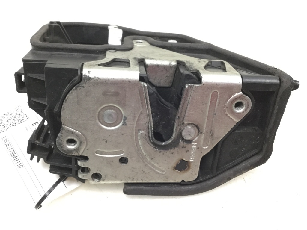 BMW X3 E83 (2003-2010) Front Right Door Lock 7167074 21418841