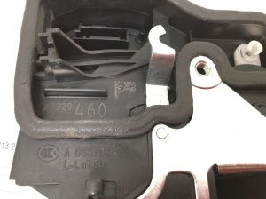 BMW 5 SERIES F11 (2010–2017) Rear side door lock 7229460 - 4