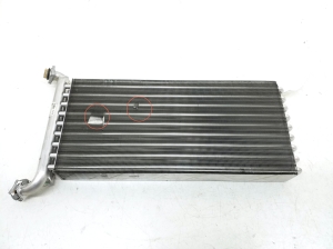  Interior shoulder radiator 