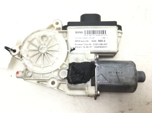 Hinterer Seitentür-Fensterhebermotor - 6925965