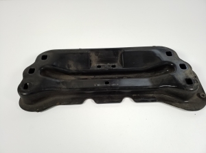 Mercedes Benz E-Class W212 (2009–2015) Käigukasti kinnitus A2122404202 - 3