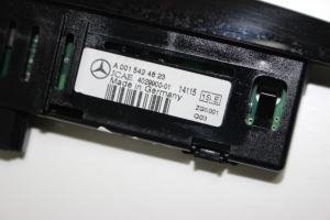 Mercedes Benz E-Class W212 (2009–2015) Parkimissüsteemi ekraan A0015424623 - 2