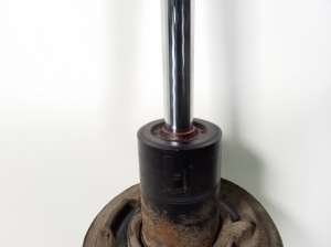 AUDI A7 (2010–2018) Front shock absorber 4G0413031D - 2